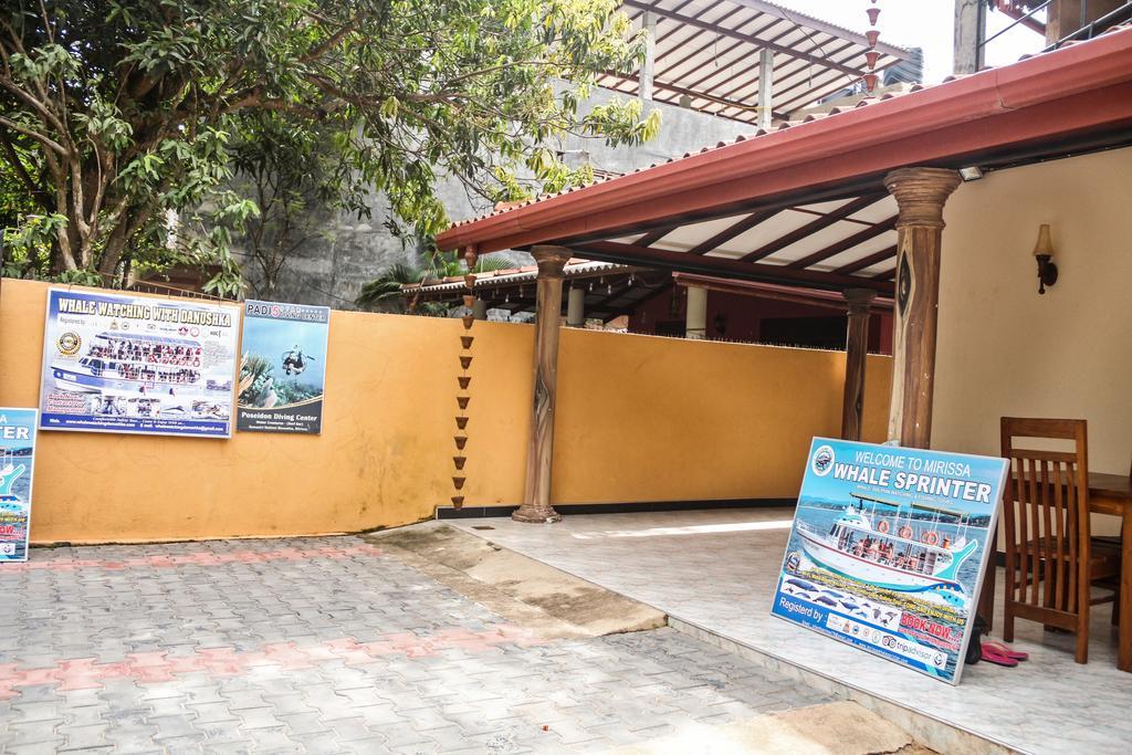Veranda Guest Home Mirissa Exterior photo